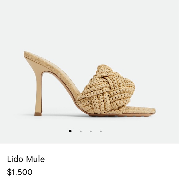 Bottega Veneta Raffia  'Lido' mules - the perfect summer mule - Picture 6 of 6